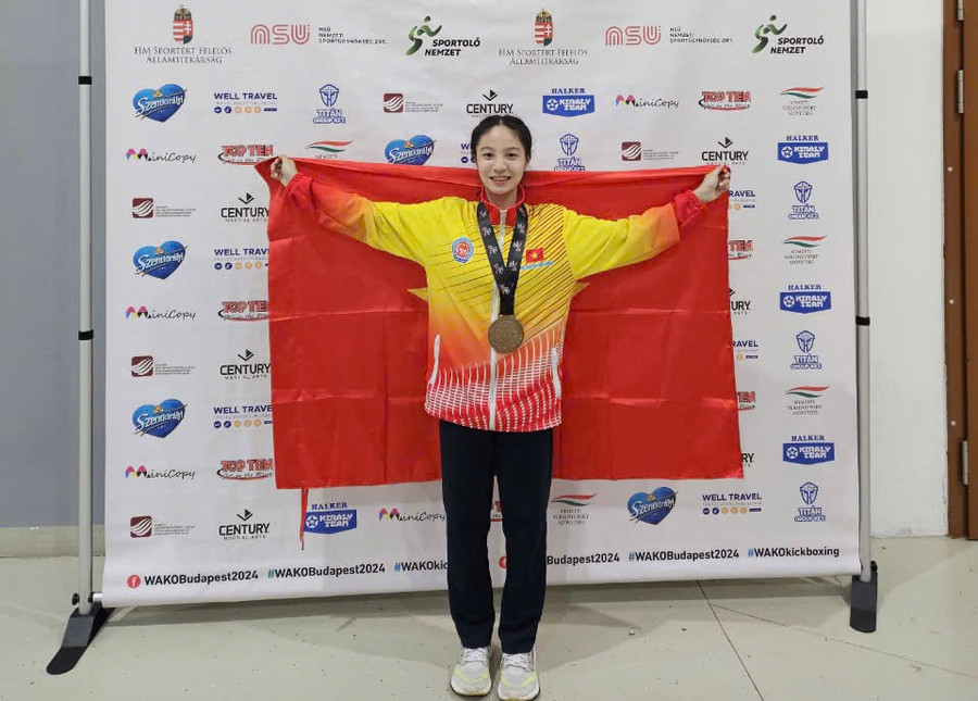 Nữ võ sĩ Trần Nguyễn Bảo Ngọc đã mang về tấm huy chương đồng cho đoàn Việt Nam. Ảnh: Bảo Nam