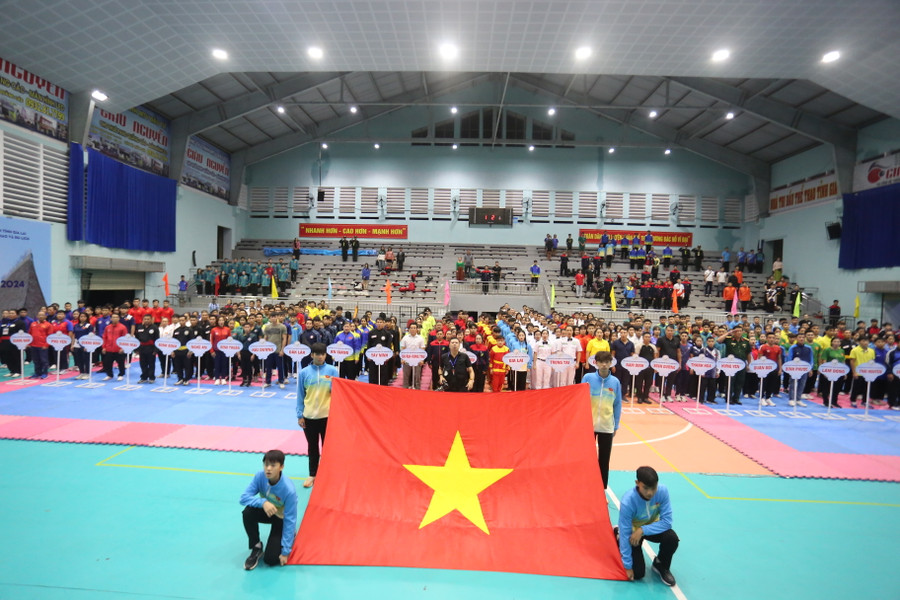 Giải năm nay quy tụ 650 VĐV của 32 đoàn tham gia. Ảnh: Văn Ngọc Giải năm nay quy tụ 650 VĐV của 32 đoàn tham gia. Ảnh: Văn Ngọc