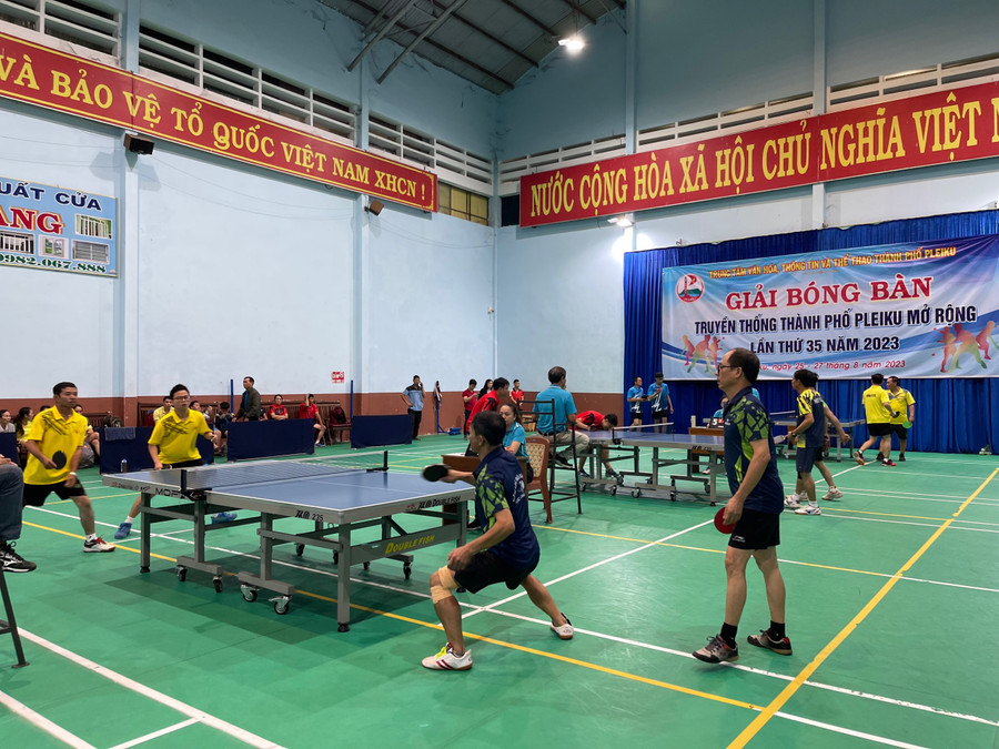 Các tay vợt sẽ thi đấu ở 7 nội dung để tranh 7 bộ huy chương. Ảnh: Văn Ngọc