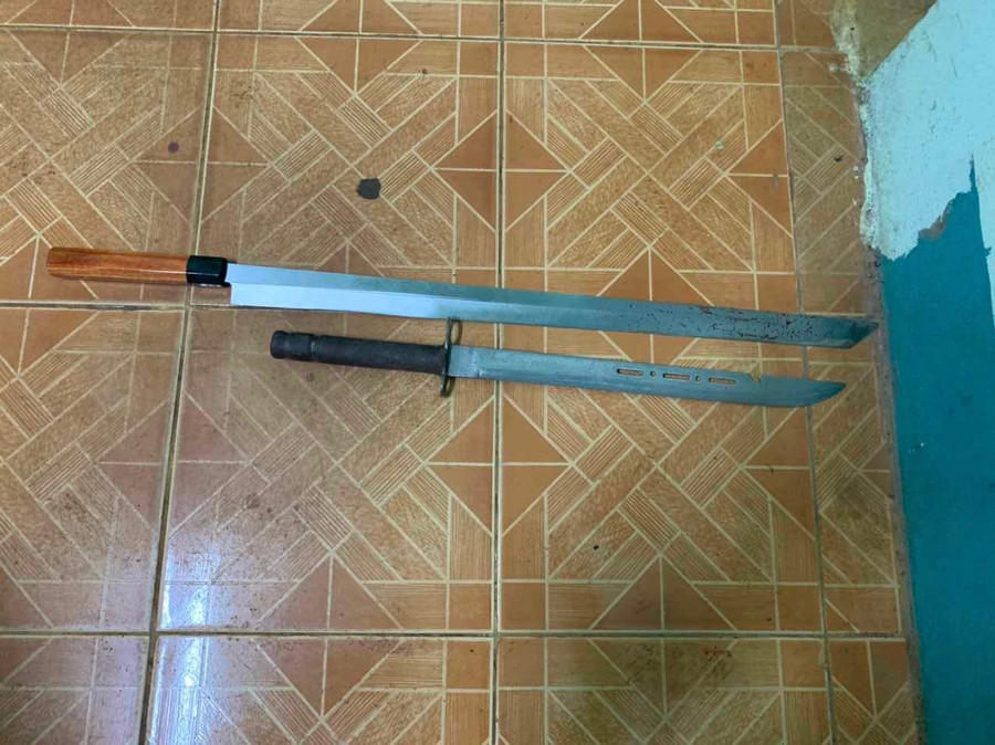 Hung khí của vụ án mạng đã bị thu giữ. Ảnh: Anh Tuấn Hung khí của vụ án mạng đã bị thu giữ. Ảnh: Anh Tuấn