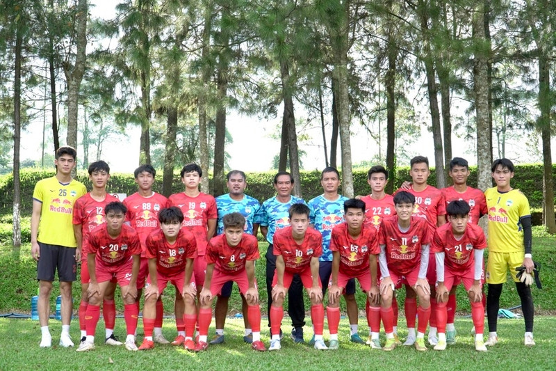 U21 HAGL được chơi trên sân nhà ở vòng loại năm nay. Ảnh: Văn Ngọc