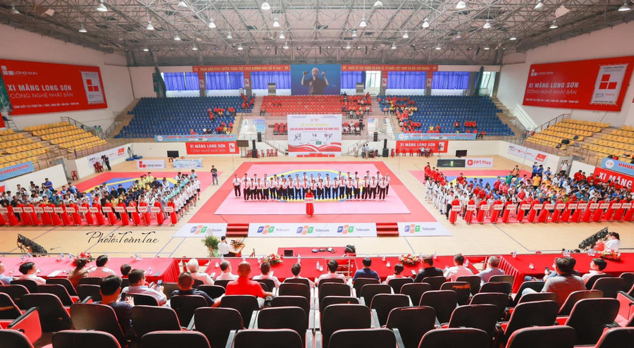 Giải đấu đã quy tụ gần 500 VĐV trong cả nước tranh tài. Ảnh: Nguyễn Nhật Giải đấu đã quy tụ gần 500 VĐV trong cả nước tranh tài. Ảnh: Nguyễn Nhật