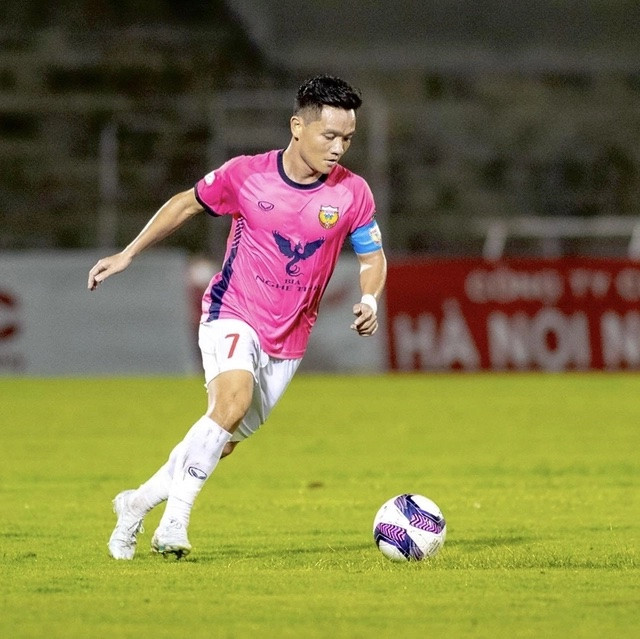 QBV Việt Nam 2017 Đinh Thanh Trung. Ảnh nguồn Báo Người Lao Động. QBV Việt Nam 2017 Đinh Thanh Trung. Ảnh nguồn Báo Người Lao Động.