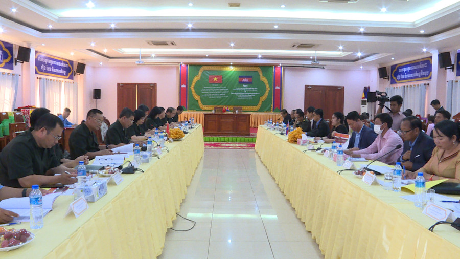 Quang cảnh buổi hội đàm. Ảnh: Đoàn Bình Quang cảnh buổi hội đàm. Ảnh: Đoàn Bình