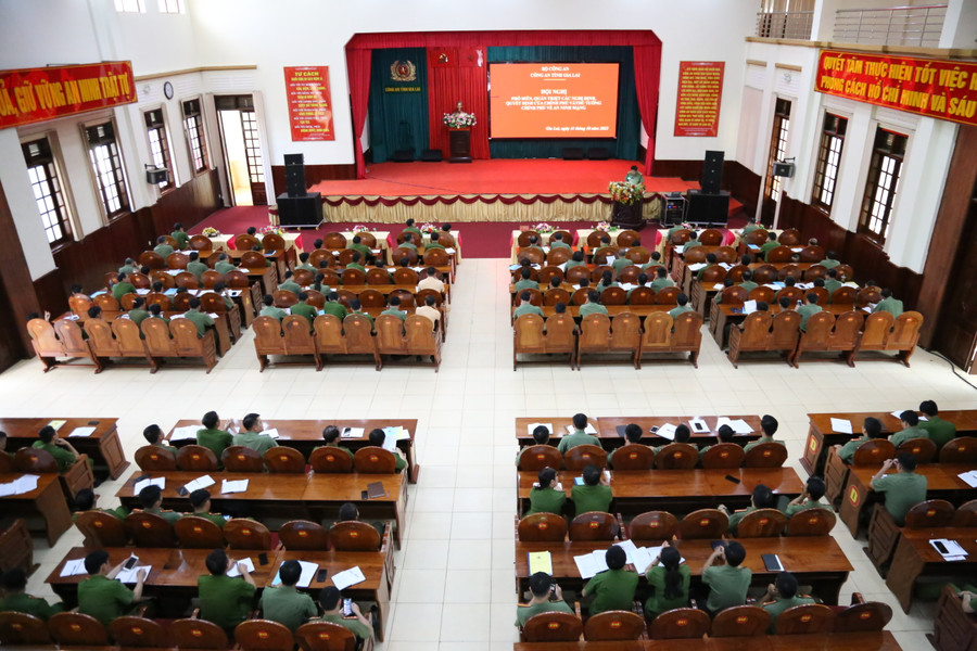 Quang cảnh hội nghị. Ảnh: Lê Ánh