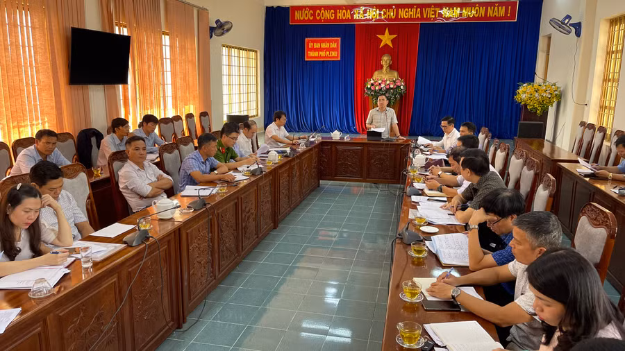 Quang cảnh cuộc họp. Ảnh: Bá Bính