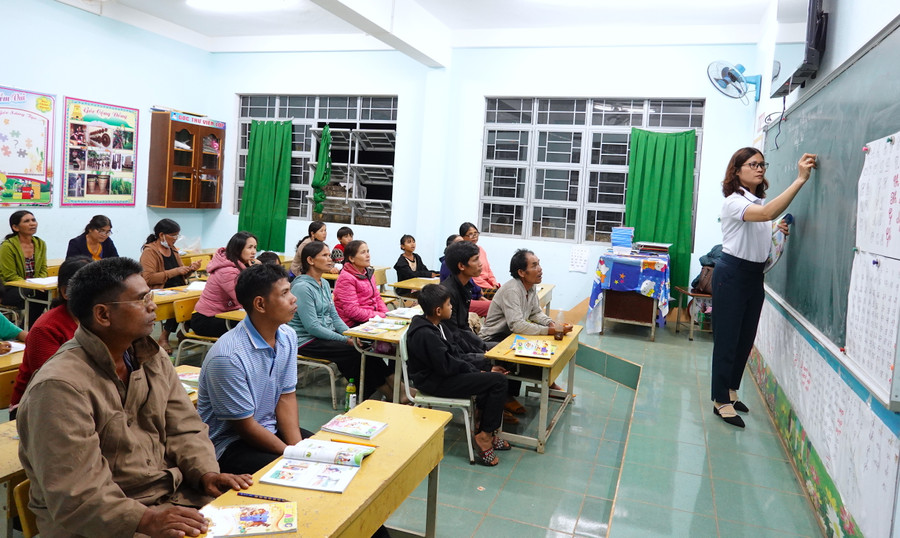 Quang cảnh lớp học XMC tại xã Chư Á, TP. Pleiku. Ảnh: Mộc Trà