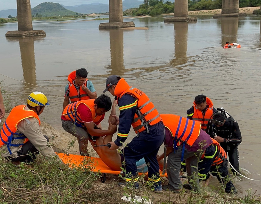 Các lực lượng tham gia diễn tập. Ảnh: Nguyễn Sang Các lực lượng tham gia diễn tập. Ảnh: Nguyễn Sang