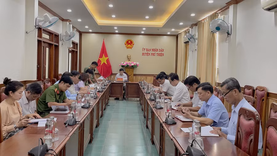 Quang cảnh cuộc họp. Ảnh: Hoa Mai