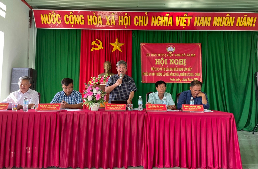 Giám đốc Sở Tài chính Nguyễn Anh Dũng phát biểu tại buổi tiếp xúc. Ảnh: Phương Liên Giám đốc Sở Tài chính Nguyễn Anh Dũng phát biểu tại buổi tiếp xúc. Ảnh: Phương Liên