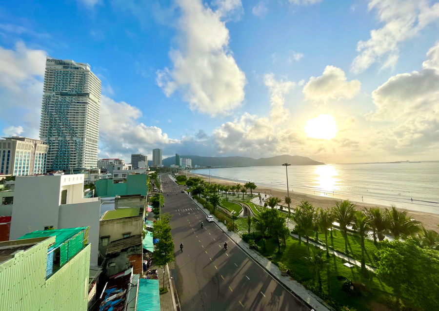 Năm 2023, tỉnh Bình Định kêu gọi đầu tư hàng loạt dự án với tổng vốn hơn 10.600 tỷ đồng. Ảnh: Phương Vi Năm 2023, tỉnh Bình Định kêu gọi đầu tư hàng loạt dự án với tổng vốn hơn 10.600 tỷ đồng. Ảnh: Phương Vi