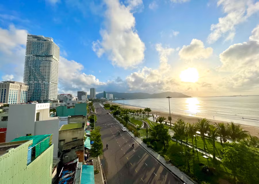 Năm 2023, tỉnh Bình Định kêu gọi đầu tư hàng loạt dự án với tổng vốn hơn 10.600 tỷ đồng. Ảnh: Phương Vi