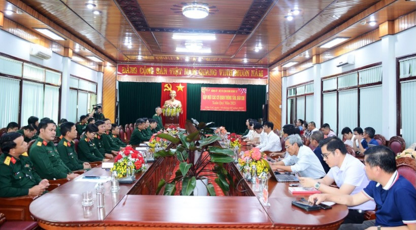 Quang cảnh buổi gặp mặt. Ảnh: Vĩnh Hoàng Quang cảnh buổi gặp mặt. Ảnh: Vĩnh Hoàng