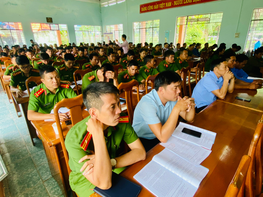 Quang cảnh lớp tập huấn. Ảnh: Nguyễn Sang