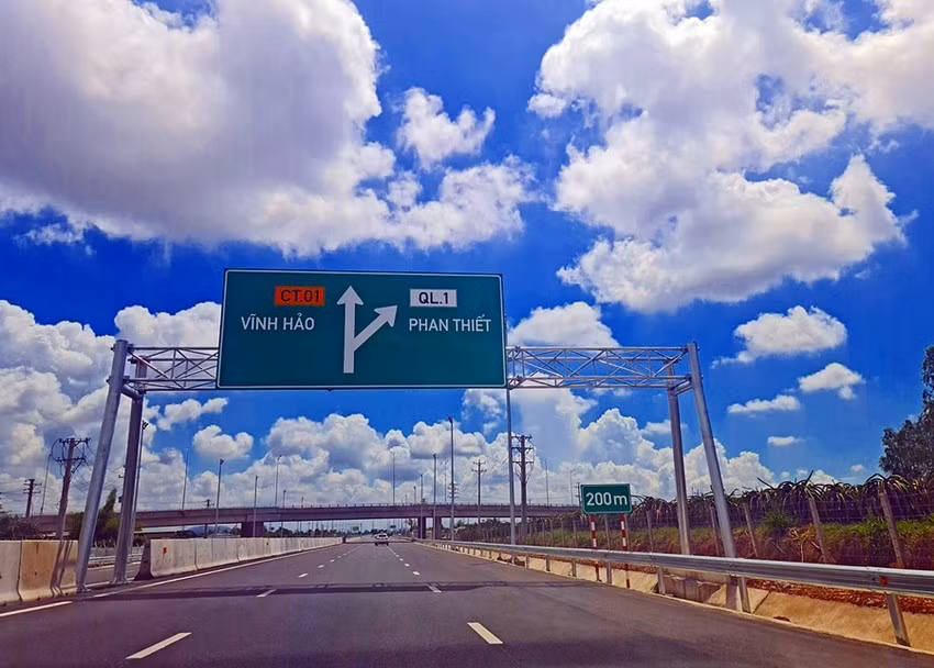 Điểm cuối cao tốc Vĩnh Hảo-Phan Thiết. Ảnh nguồn PLO