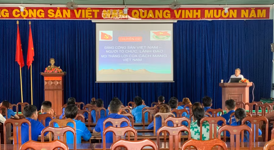 Quang cảnh lớp tập huấn. Ảnh: Hà Duyệt