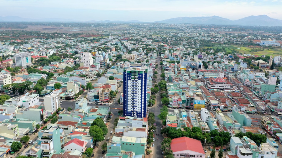 Pleiku hướng đến xây dựng đô thị hiện đại và bản sắc. Ảnh: Quang Tấn Pleiku hướng đến xây dựng đô thị hiện đại và bản sắc. Ảnh: Quang Tấn