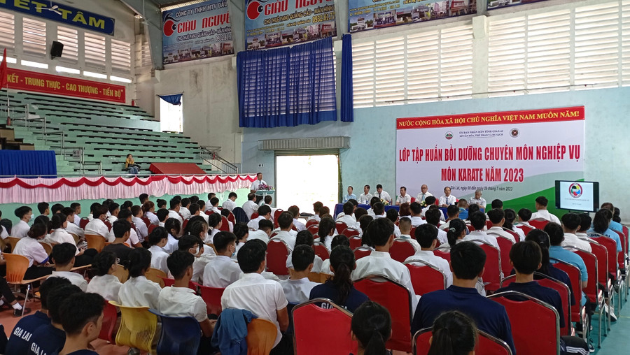 Hơn 130 học viên đã tham gia lớp tập huấn. Ảnh: Văn Ngọc Hơn 130 học viên đã tham gia lớp tập huấn. Ảnh: Văn Ngọc