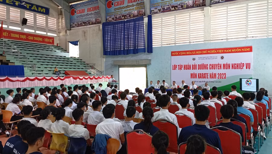 Hơn 130 học viên đã tham gia lớp tập huấn. Ảnh: Văn Ngọc