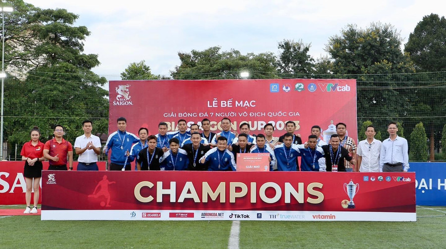 Bê tông 26 đã giành quyền vào chơi ở vòng chung kết toàn quốc. Ảnh: Tuấn Trần