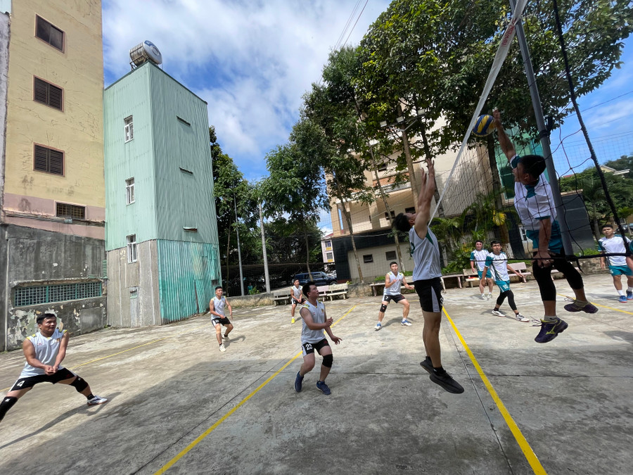 Các trận đấu đã diễn ra theo thể thức loại trực tiếp. Ảnh: Văn Ngọc Các trận đấu đã diễn ra theo thể thức loại trực tiếp. Ảnh: Văn Ngọc