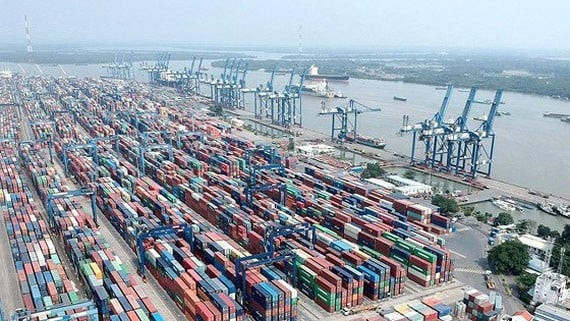 6 tháng đầu năm, Việt Nam xuất siêu 8,4 tỉ USD 6 tháng đầu năm, Việt Nam xuất siêu 8,4 tỉ USD
