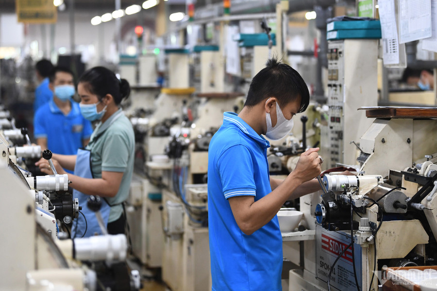 Hơn 11 tỷ USD vốn đầu tư nước ngoài đăng ký vào Việt Nam trong 5 tháng đầu năm. Ảnh: Nam Khánh Hơn 11 tỷ USD vốn đầu tư nước ngoài đăng ký vào Việt Nam trong 5 tháng đầu năm. Ảnh: Nam Khánh