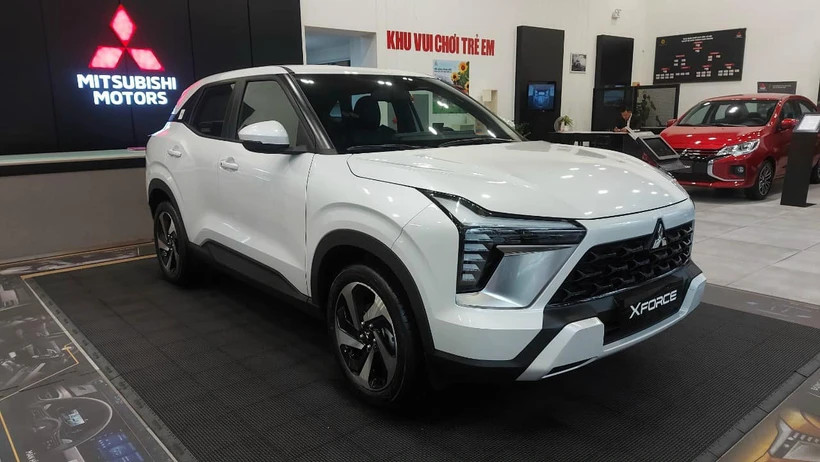 Mẫu xe nhập khẩu từ Indonesia Mitsubishi XForce 2024 mới cập bến thị trường Việt Nam