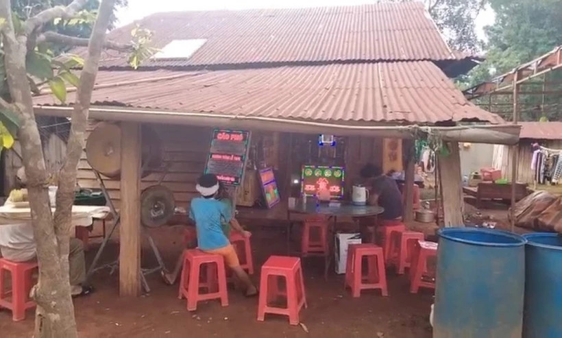 Anh Điểu KRốt, 1 trong số 6 trường hợp được trung tâm y tế huyện Bù Đăng xác nhận bị chó dại cắn nhưng không đi tiêm ngừa, đã tử vong Anh Điểu KRốt, 1 trong số 6 trường hợp được trung tâm y tế huyện Bù Đăng xác nhận bị chó dại cắn nhưng không đi tiêm ngừa, đã tử vong