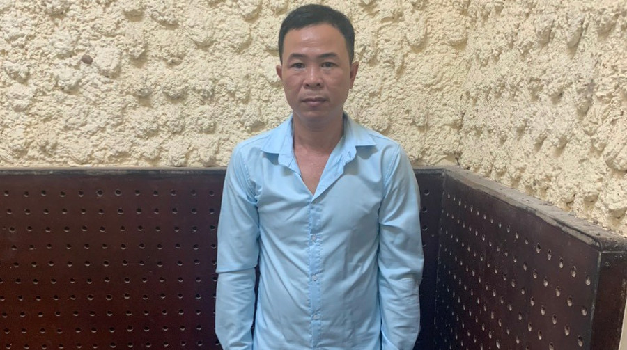 Đối tượng Đặng Văn Tý bị bắt giữ sau hơn 8 năm trốn thi hành án. Ảnh: Lê Anh Đối tượng Đặng Văn Tý bị bắt giữ sau hơn 8 năm trốn thi hành án. Ảnh: Lê Anh