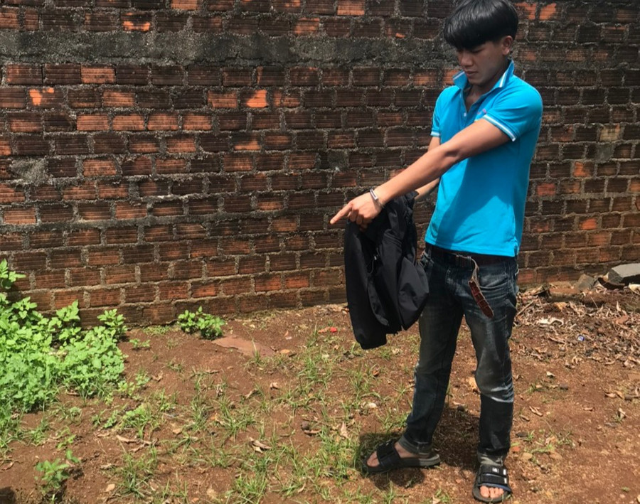 Đối tượng Nguyễn Đức Hải bị bắt giữ sau khi gây ra vụ cướp tài sản. Ảnh: Hạ Vy Đối tượng Nguyễn Đức Hải bị bắt giữ sau khi gây ra vụ cướp tài sản. Ảnh: Hạ Vy