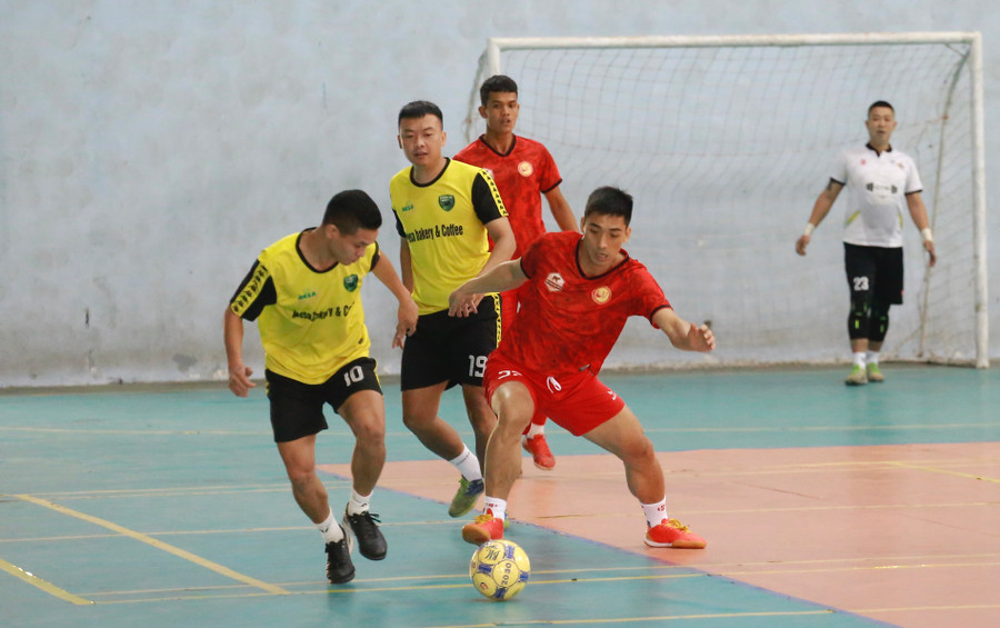 Hơn 250 cầu thủ tranh tài ở giải đấu năm nay. Ảnh: Văn Ngọc