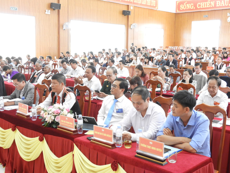 Các đại biểu tham dự Đại hội đại biểu MTTQ Việt Nam huyện Đak Đoa lần thứ XIII (nhiệm kỳ 2024-2029). Ảnh Thanh Nhật Các đại biểu tham dự Đại hội đại biểu MTTQ Việt Nam huyện Đak Đoa lần thứ XIII (nhiệm kỳ 2024-2029). Ảnh Thanh Nhật
