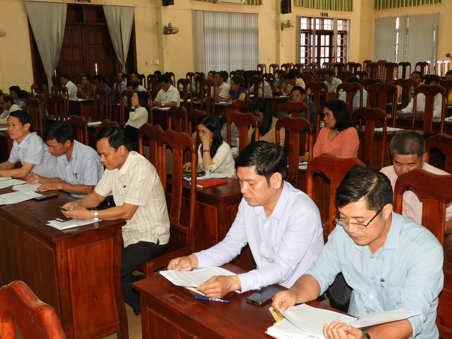 Đội ngũ cán bộ chủ chốt huyện Chư Pưh. Ảnh Thanh Nhật Đội ngũ cán bộ chủ chốt huyện Chư Pưh. Ảnh Thanh Nhật