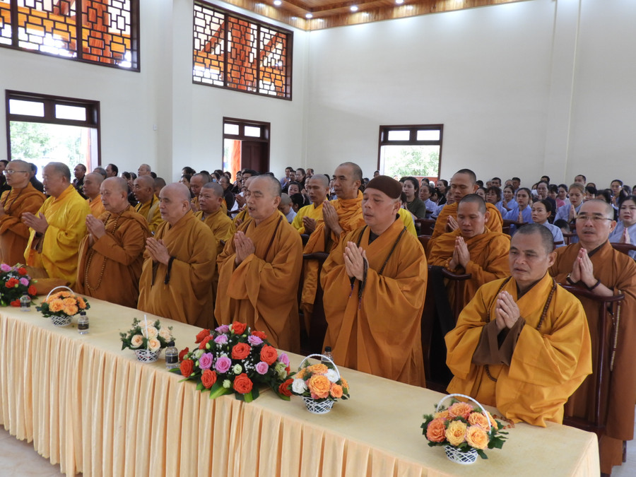 Nghi thức cầu nguyện hoà bình quốc thái dân an trong Đại lễ. Ảnh: Thanh Nhật Nghi thức cầu nguyện hoà bình quốc thái dân an trong Đại lễ. Ảnh: Thanh Nhật