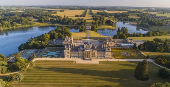 Cung điện Blenheim. Ảnh: NBC