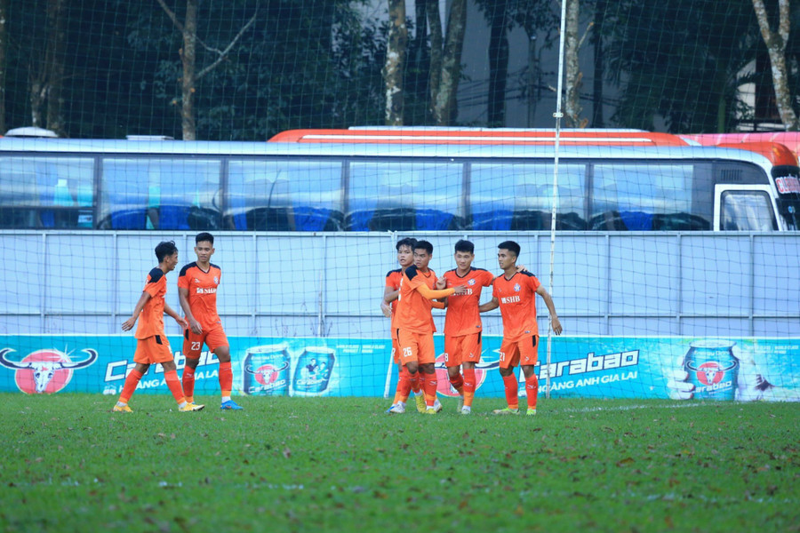 U21 SHB Đà Nẵng dễ dàng vượt qua đội chủ nhà U21 HAGL. Ảnh: Vũ Lê U21 SHB Đà Nẵng dễ dàng vượt qua đội chủ nhà U21 HAGL. Ảnh: Vũ Lê