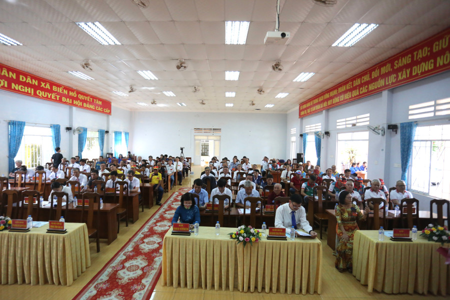 Đông đảo đại biểu tham gia Đại hội. Ảnh: Văn Ngọc