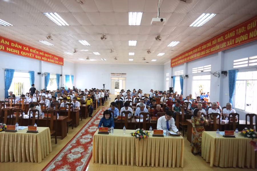 Đông đảo đại biểu tham gia Đại hội. Ảnh: Văn Ngọc