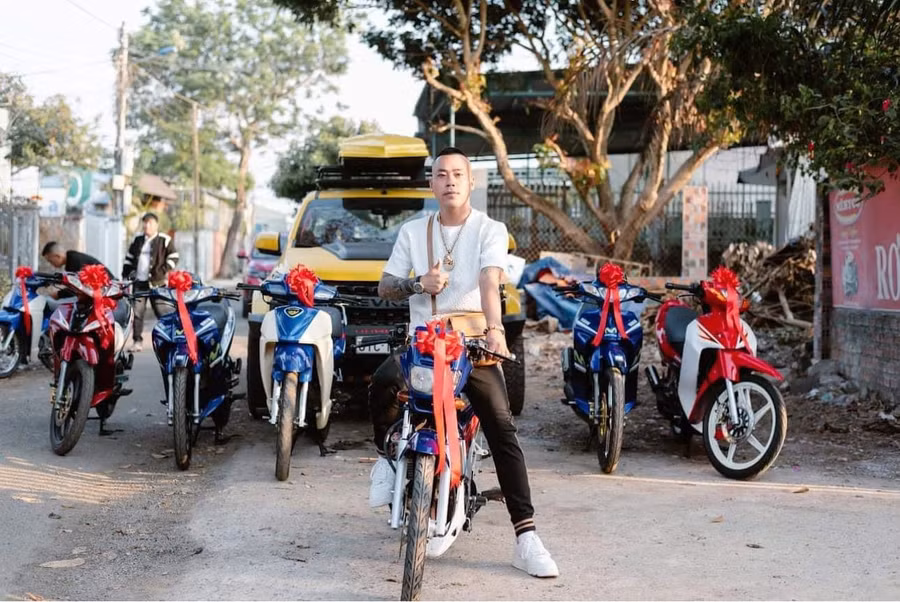 Nguyễn Hữu Thiện là người buôn bán xe máy thể thao hạng sang nổi tiếng tại TP. Pleiku. Ảnh: Công an cung cấp