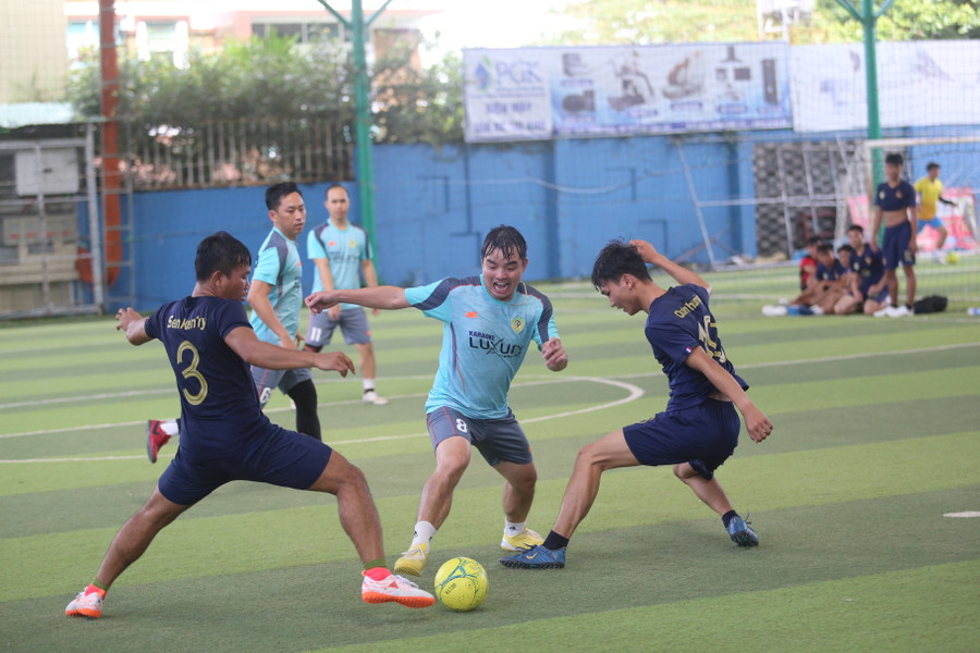 Giải đấu là sân chơi ý nghĩa cho các cán bộ, chiến sĩ của lực lượng Cảnh sát PCCC. Ảnh: Văn Ngọc