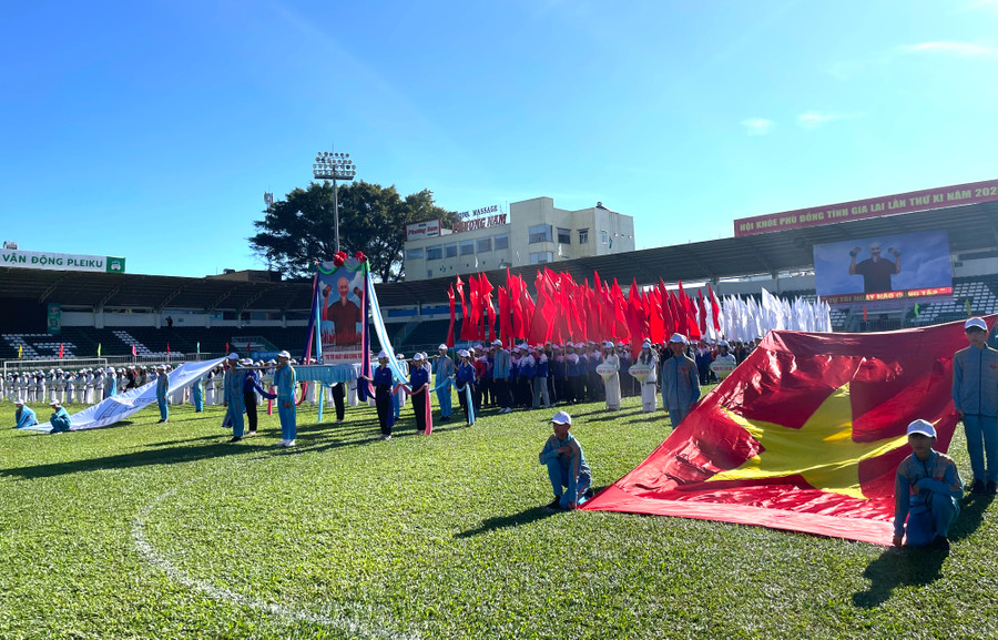 Lễ khai mạc sẽ diễn ra trong hơn 1 giờ. Ảnh: Văn Ngọc