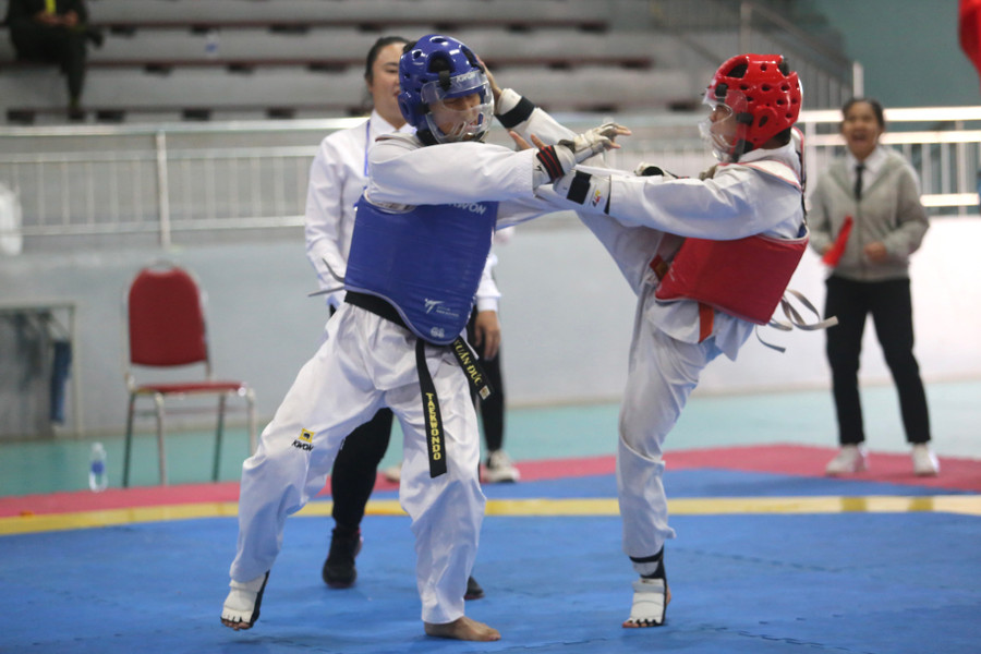 Các trận đấu đã diễn ra hấp dẫn với những đòn đánh đẹp mắt. Ảnh: Văn Ngọc