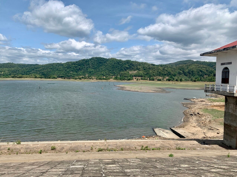 Nước tại hồ thủy lợi Ia Mlah có năng lực tưới thiết kế hơn 5.150 ha. Ảnh: Lê Nam Nước tại hồ thủy lợi Ia Mlah có năng lực tưới thiết kế hơn 5.150 ha. Ảnh: Lê Nam