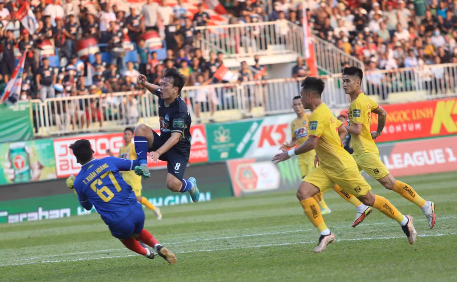 HAGL đã có hiệp 1 chơi đầy thăng hoa. Ảnh: Văn Ngọc HAGL đã có hiệp 1 chơi đầy thăng hoa. Ảnh: Văn Ngọc