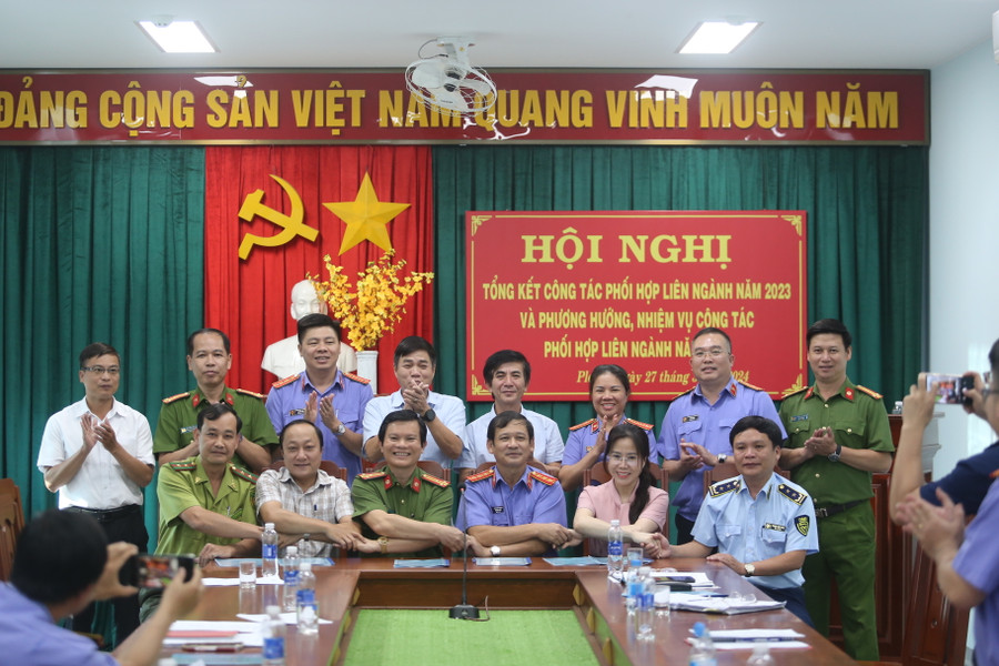 Các đơn vị liên quan đã ký kết các Quy chế phối hợp. Ảnh: Văn Ngọc Các đơn vị liên quan đã ký kết các Quy chế phối hợp. Ảnh: Văn Ngọc