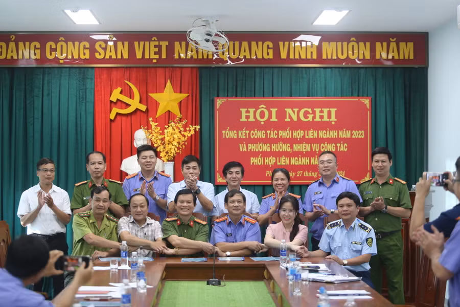 Các đơn vị liên quan đã ký kết các Quy chế phối hợp. Ảnh: Văn Ngọc