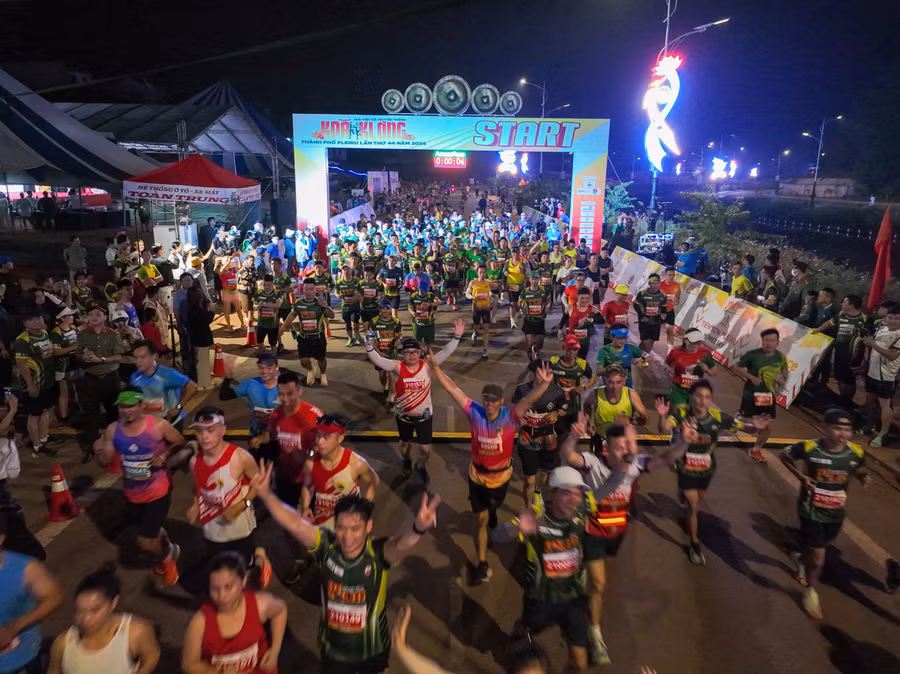 Giải chạy năm nay ghi nhận số lượng VĐV tham gia kỷ lục. Ảnh: Bi Ly