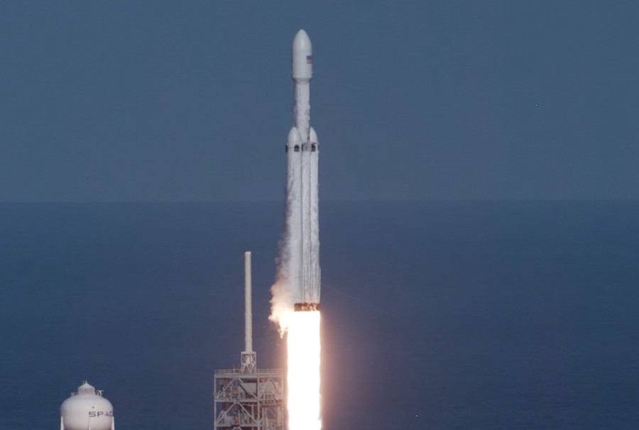 Tên lửa Falcon 9 của SpaceX, phương tiện đã đưa vệ tinh của Indonesia lên quỹ đạo. Ảnh: SpaceX