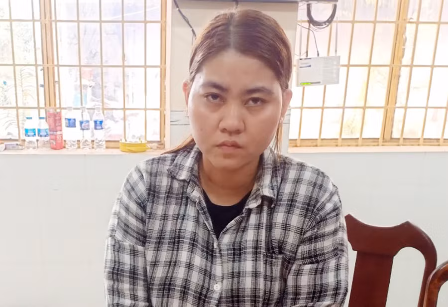 Phạm Thị Triều. Phạm Thị Triều.